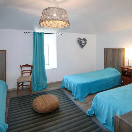 Demeure Romantique Le Pecher Holiday home